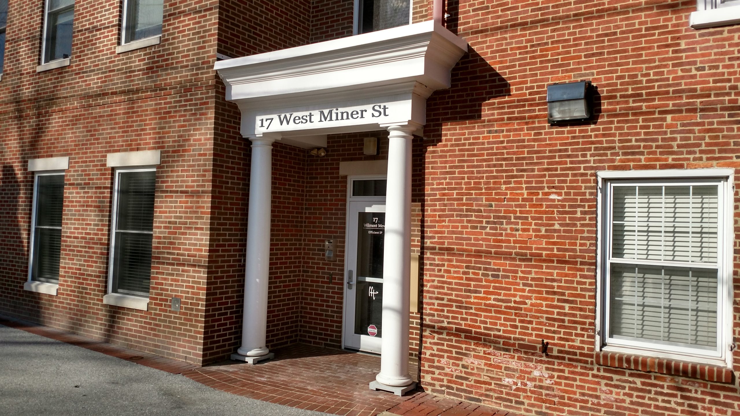 17 West Miner Street